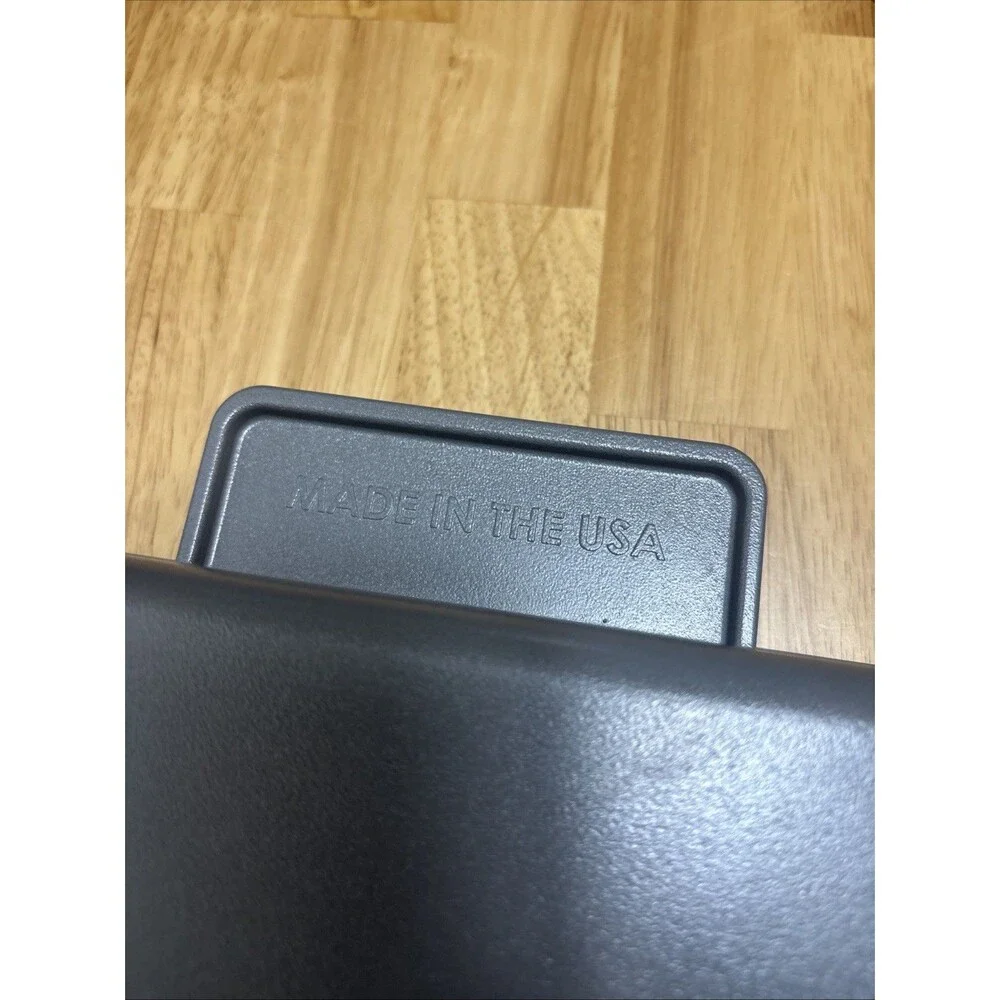XL Baker's Edge Brownie Pan Edge Lovers 11x12 Cast Aluminum Non-Stick Pan USA